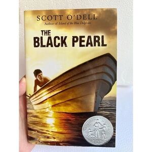 The Black Pearl book by Scott O'Dell -like new condition